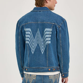 Full back view of the Wrangler® x Whataburger® Men's Laser Denim Jacket – A male model stands with his back to the camera, displaying the oversized Flying W logo laser-etched across the back of the Wrangler® x Whataburger® Men's Laser Denim Jacket.